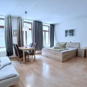 https://studio-zentrum-sd.bestleipzighotels.com